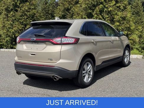 Used 2017 Ford Edge SEL w/ Equipment Group 201A AWD/4WD image 8