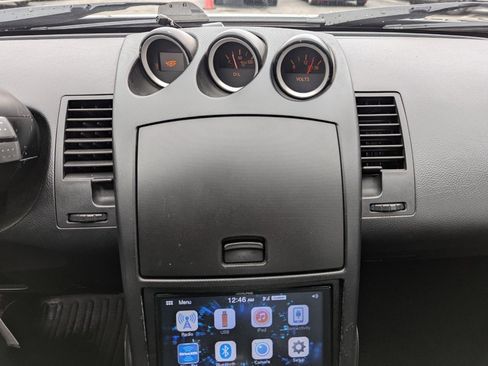 Used 2006 Nissan 350Z Touring RWD image 21