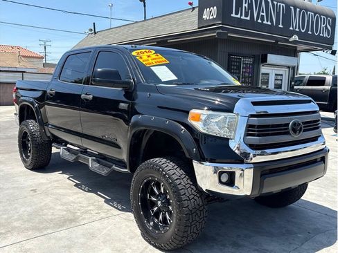 Used 2014 Toyota Tundra SR5 w/ SR5 Upgrade Package AWD/4WD image 1
