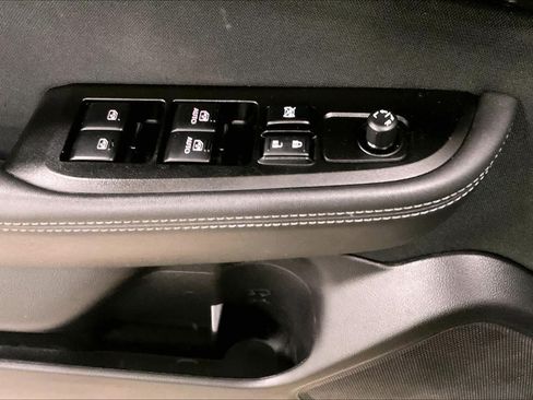 Used 2016 Subaru Outback 2.5i Premium AWD/4WD image 34