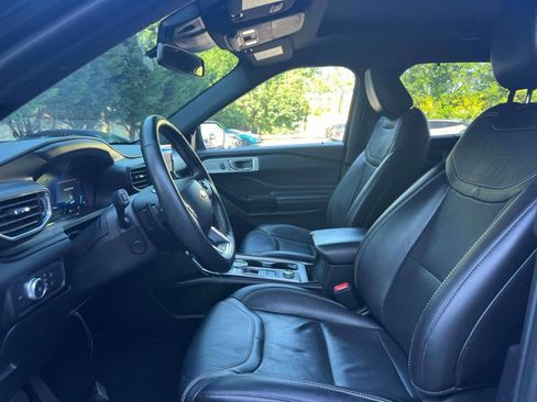 Used 2022 Ford Explorer ST w/ Equipment Group 401A AWD/4WD image 21