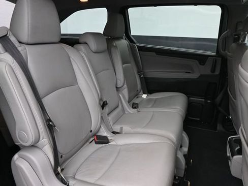Used 2018 Honda Odyssey EX-L image 30