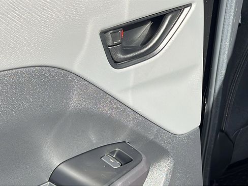 Used 2025 Subaru Crosstrek 2.5i Wilderness image 12