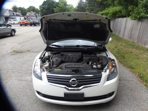 Used 2008 Nissan Altima 2.5 S w/ Emergency Aid Pkg FWD image 11