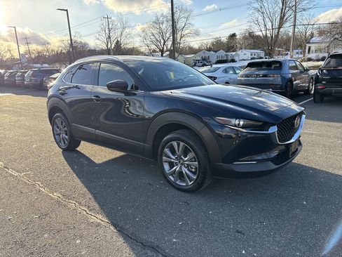 Used 2025 MAZDA CX-30 AWD 2.5 S w/ Premium Package image 2