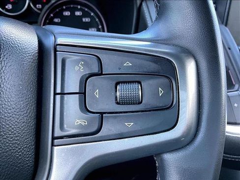 Used 2023 Chevrolet Tahoe LS RWD image 21