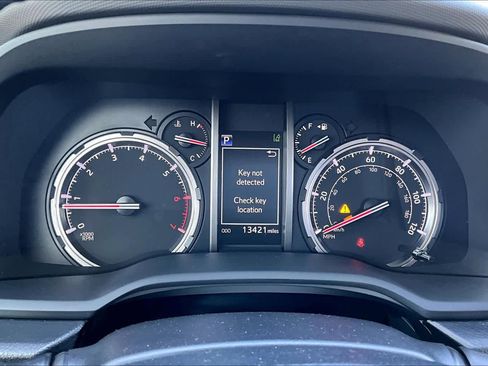 Used 2024 Toyota 4Runner TRD Off-Road Premium w/ Moonroof Package image 23