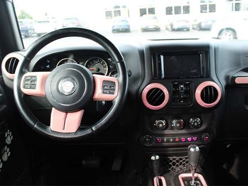 Used 2016 Jeep Wrangler Unlimited Sport w/ Quick Order Package 24S AWD/4WD image 9