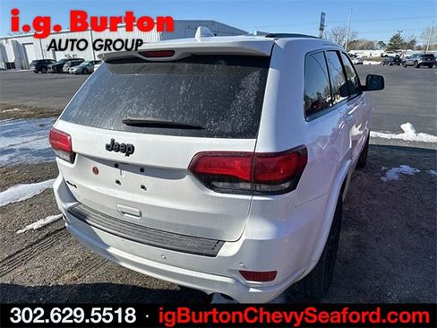 Used 2021 Jeep Grand Cherokee Laredo X image 7