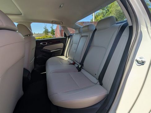 Used 2024 Honda Civic Touring image 19