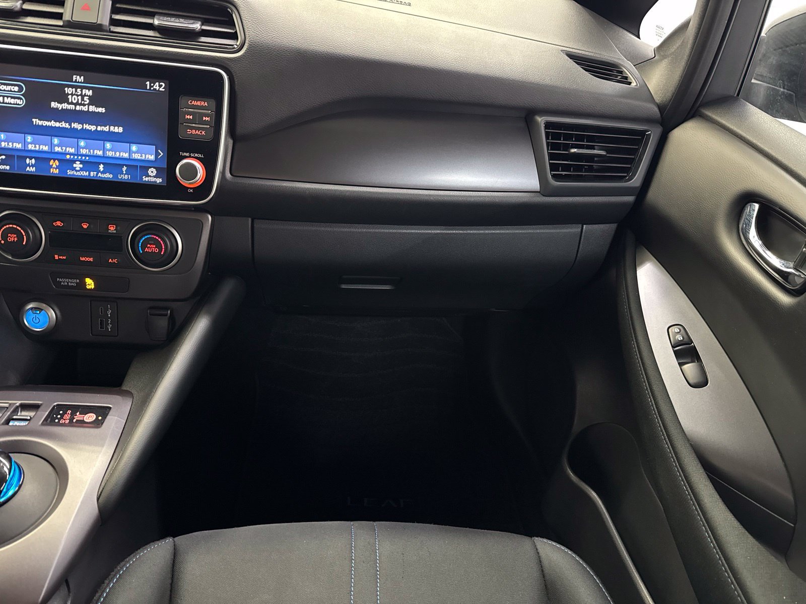 Certified 2023 Nissan Leaf S FWD image 20