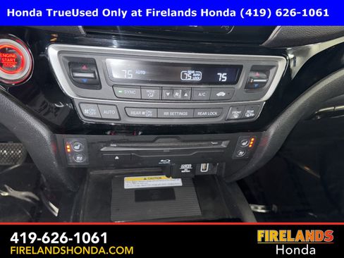 Certified 2020 Honda Pilot Black Edition image 23