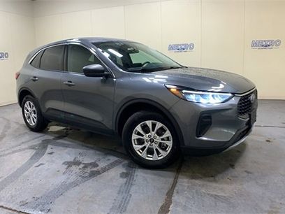 Used 2023 Ford Escape Active