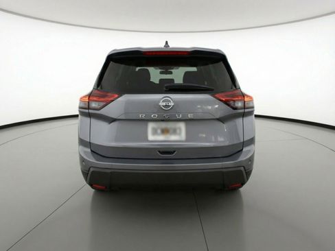 Used 2025 Nissan Rogue SV FWD image 7