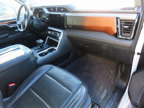 Used 2022 GMC Sierra 1500 Denali w/ Denali Reserve Package image 6