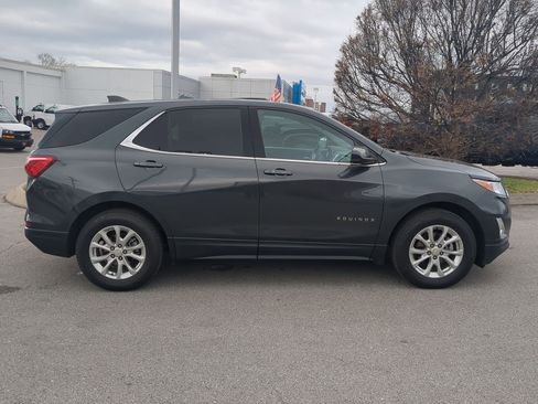 Used 2020 Chevrolet Equinox LT image 9