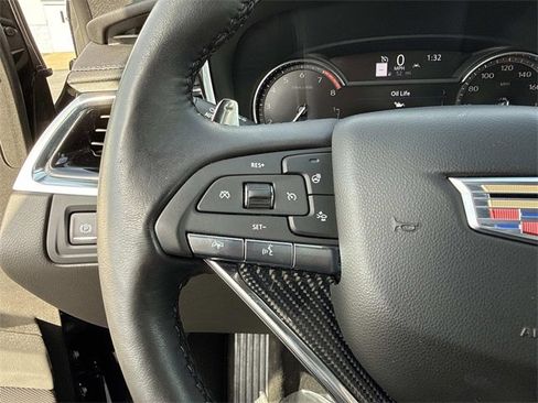 Certified 2023 Cadillac XT6 Sport image 28