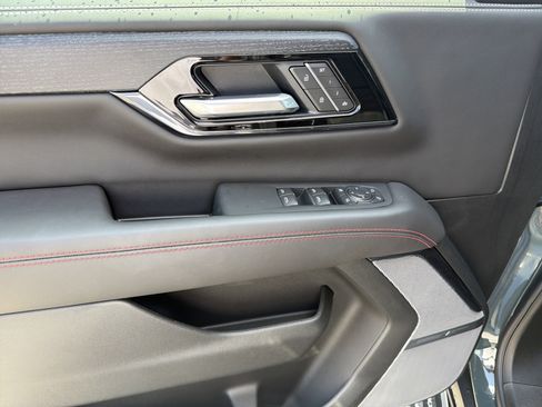 New 2026 GMC Yukon AT4 Ultimate image 16