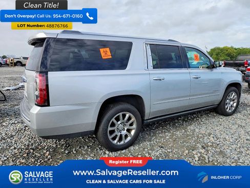 Used 2015 GMC Yukon XL Denali w/ Touring Package AWD/4WD image 4