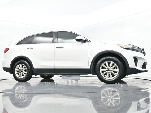 Used 2019 Kia Sorento L image 40
