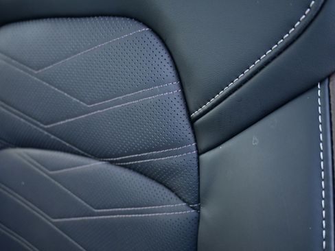 New 2025 Nissan Pathfinder Platinum image 26