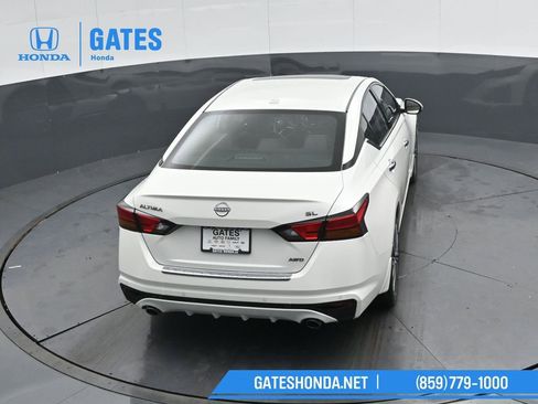 Used 2023 Nissan Altima 2.5 SL image 50
