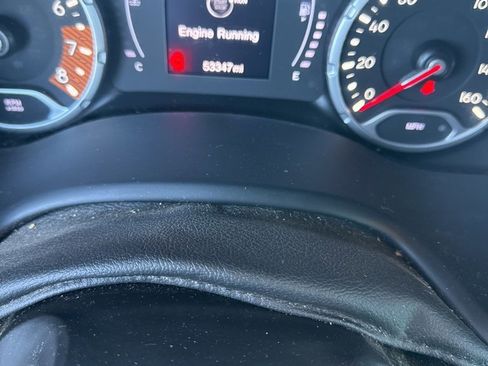 Used 2020 Jeep Renegade Latitude w/ Popular Equipment Group image 4