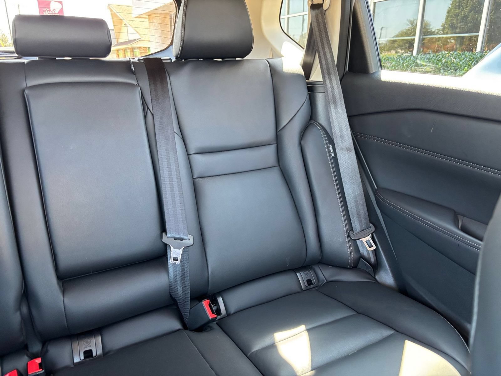 Used 2026 Nissan Rogue SL FWD image 39
