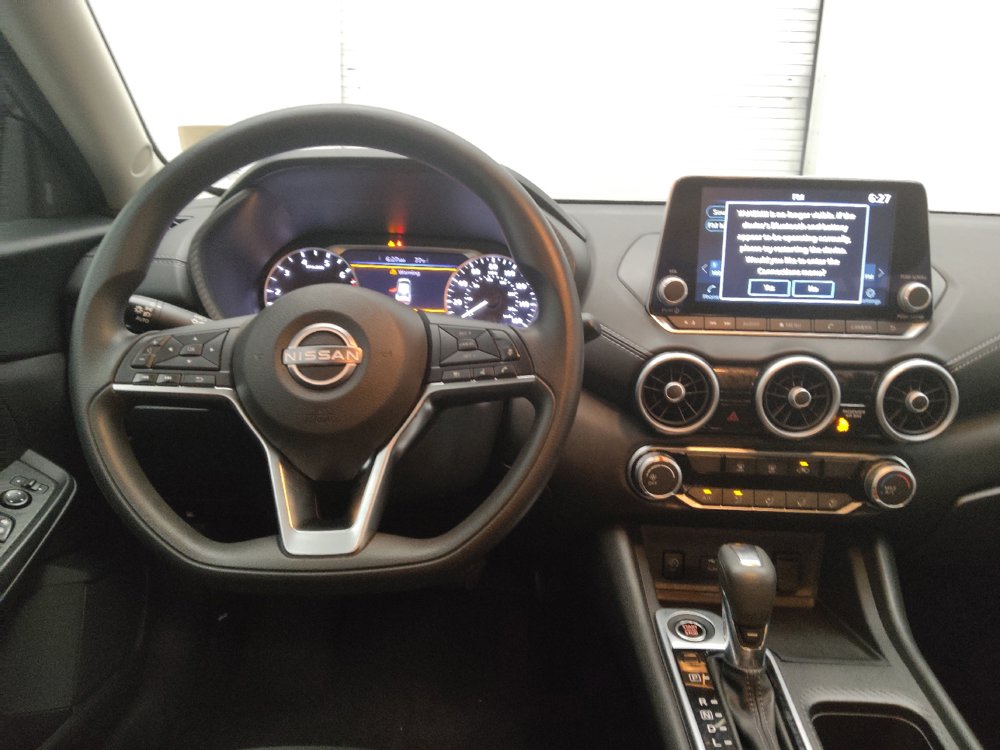 Used 2024 Nissan Sentra SV FWD image 22
