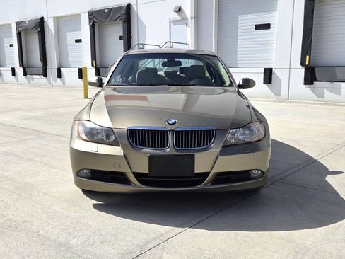 Used 2007 BMW 328xi Sedan AWD/4WD image 2