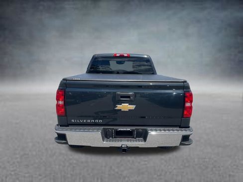 Used 2018 Chevrolet Silverado 1500 LS w/ Trailering Package AWD/4WD image 4