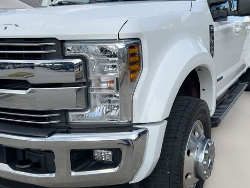 Used 2019 Ford F450 Lariat w/ Lariat Value Package image 10