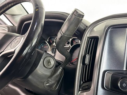 Used 2016 Chevrolet Silverado 2500 LTZ image 15