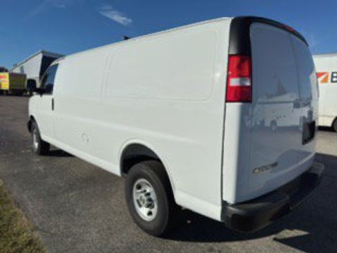 New 2025 Chevrolet Express 2500 w/ Driver Convenience Package image 5