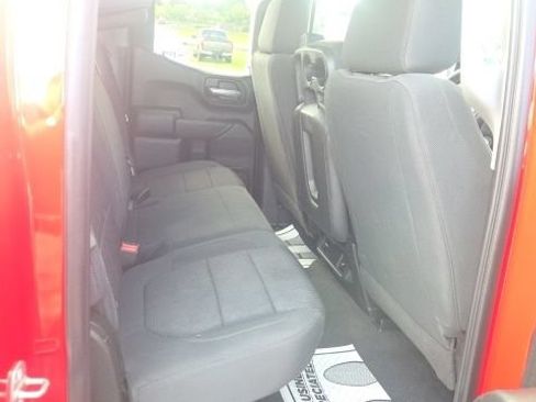 Used 2020 Chevrolet Silverado 1500 Custom w/ Custom Value Package AWD/4WD image 16