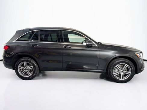 Used 2022 Mercedes-Benz GLC 300 image 4