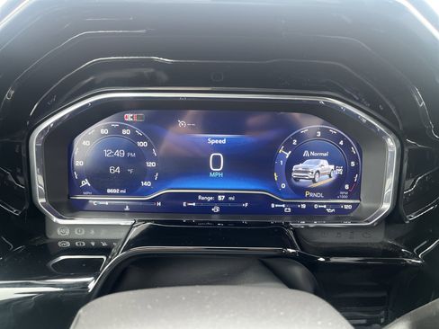 Used 2024 Chevrolet Silverado 1500 LT image 19