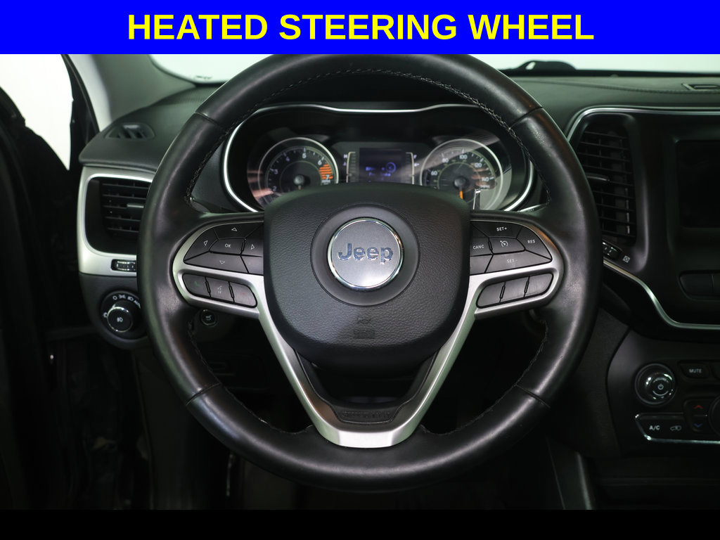 Used 2019 Jeep Cherokee Latitude Plus w/ Comfort/Convenience Group AWD/4WD image 6