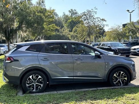 Used 2023 Kia Sportage EX FWD image 7