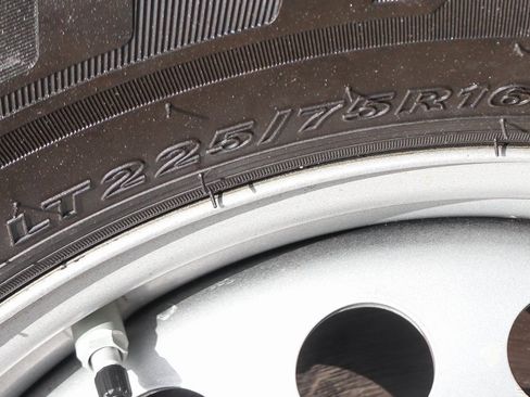 Used 2025 RAM ProMaster 3500 w/ Convenience Group image 38