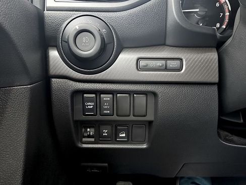 Used 2024 Nissan Titan PRO-4X w/ Pro-4x Utility Package AWD/4WD image 24