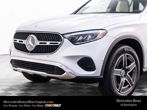 New 2026 Mercedes-Benz GLC 300 4MATIC image 41