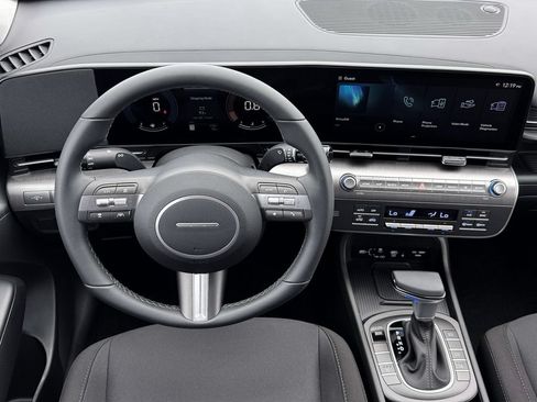 Used 2026 Hyundai Kona SEL Sport FWD image 19