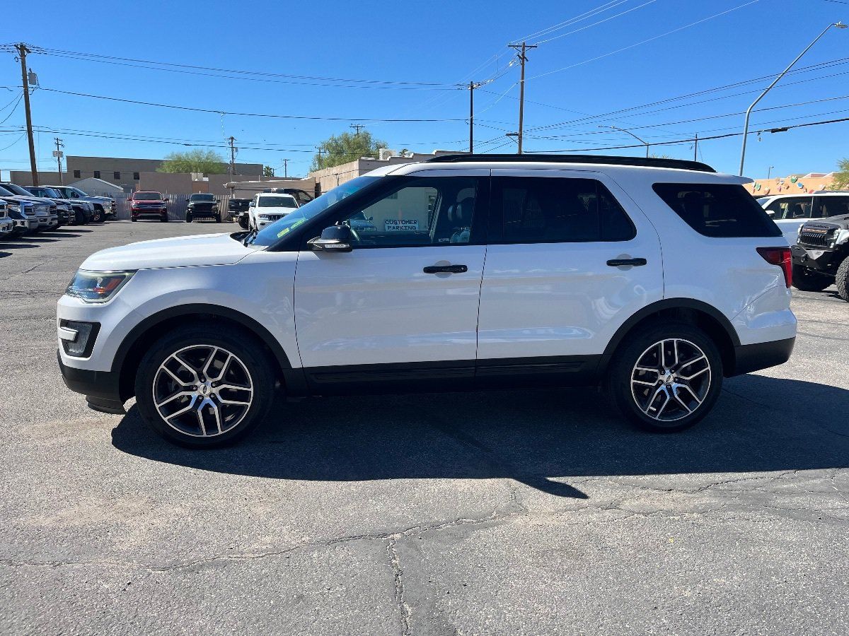 Used 2017 Ford Explorer Sport AWD/4WD image 9