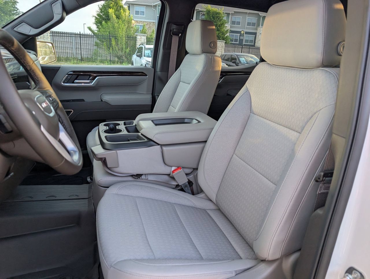 New 2026 GMC Sierra 1500 SLE AWD/4WD image 19
