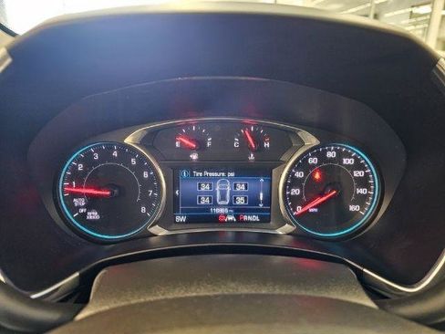 Used 2020 Chevrolet Equinox LT FWD image 14