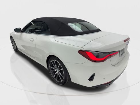 Used 2024 BMW 430i Convertible image 18