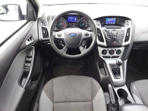 Used 2013 Ford Focus SE image 10