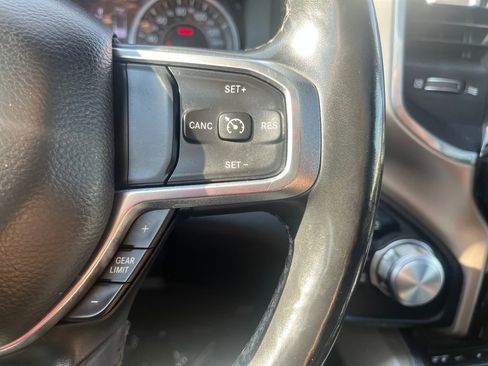 Used 2019 RAM 1500 Laramie AWD/4WD image 30