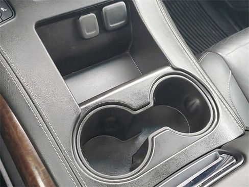 Certified 2019 Chevrolet Suburban LT image 29